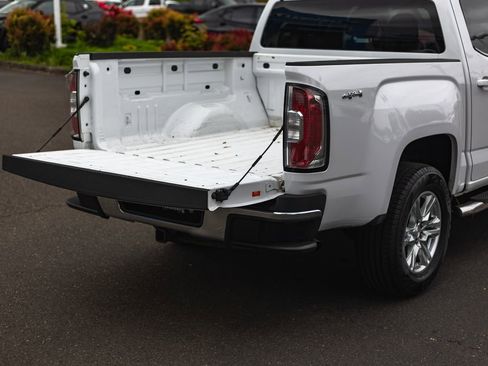 Used 2019 GMC Canyon SLE AWD/4WD image 10