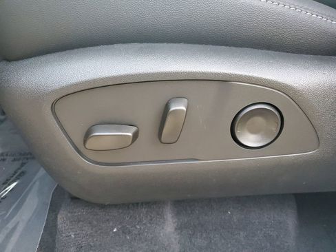 New 2026 Chevrolet Traverse LT w/ Sun and Wheel Package image 23