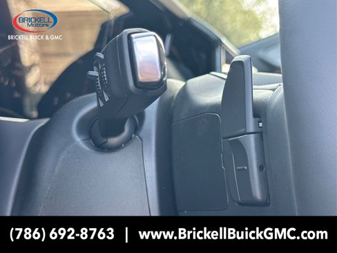 New 2026 GMC Yukon XL Elevation image 32