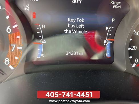 Used 2025 Jeep Compass Trailhawk AWD/4WD image 24