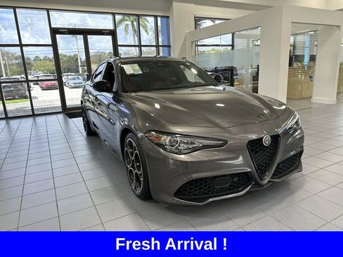 Used 2022 Alfa Romeo Giulia Veloce image 19