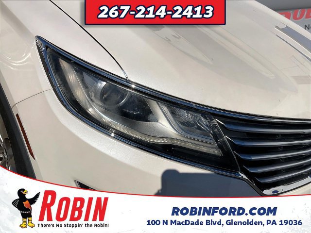 Used 2017 Lincoln MKC Select w/ Select Plus Package AWD/4WD image 29