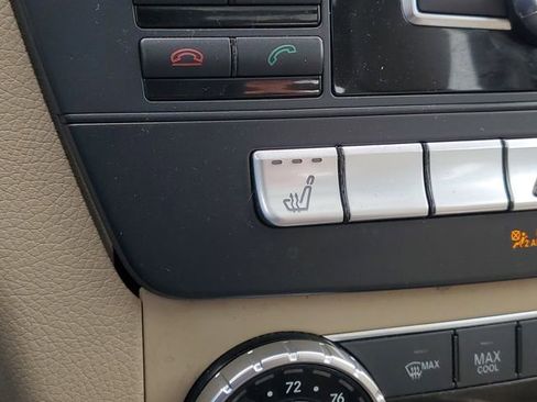 Used 2015 Mercedes-Benz C 250 Coupe image 24