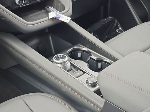 New 2026 Ford Explorer Active w/ Active Comfort Package image 13