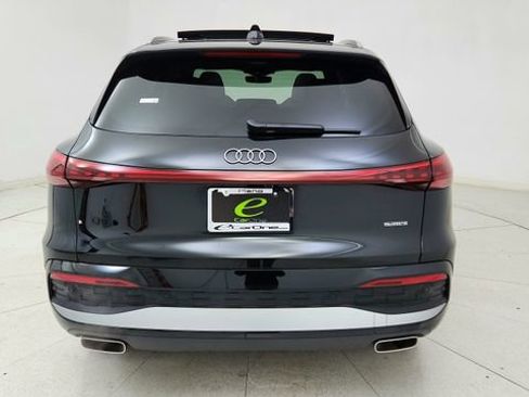 Used 2025 Audi Q5 Premium Plus w/ Premium Plus image 5