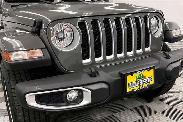 Used 2022 Jeep Gladiator Overland w/ Popular Equipment Package AWD/4WD image 34
