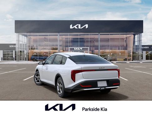 New 2026 Kia K4 FWD image 4
