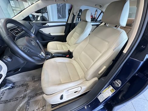 Used 2014 Volkswagen Jetta SE image 22