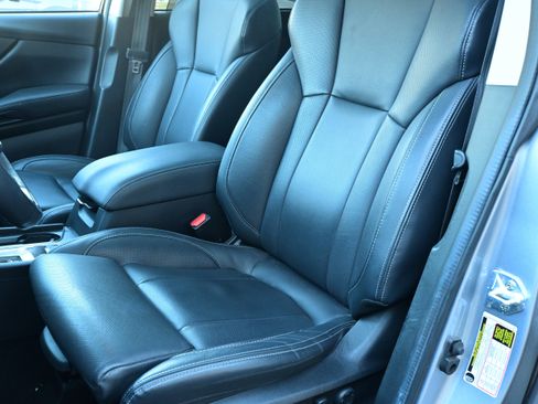 Used 2024 Subaru Ascent Limited w/ Technology Package image 12