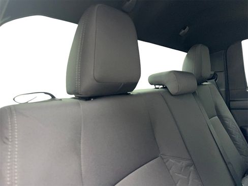 Used 2025 Toyota Tacoma SR image 40