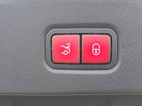 Used 2013 Mercedes-Benz CLS 550 4MATIC image 10