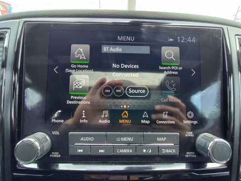 Used 2021 Nissan Titan PRO-4X w/ Pro-4x Convenience Package AWD/4WD image 30