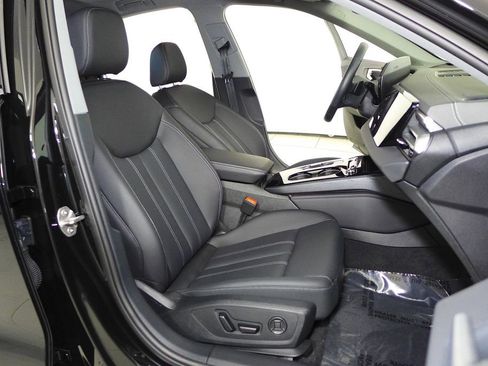 Used 2025 Audi A5 2.0T Premium w/ Convenience Package image 17