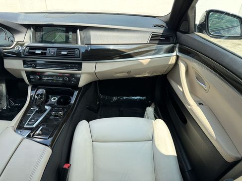 Used 2014 BMW 550i Sedan RWD image 30