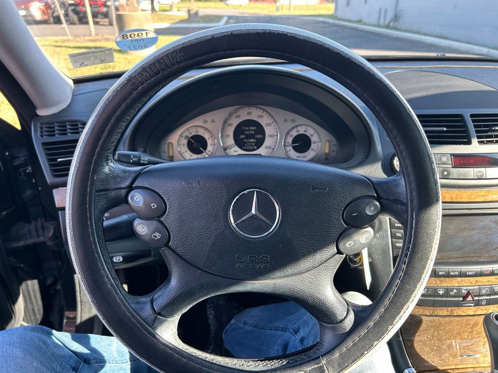 Used 2008 Mercedes-Benz E 350 Sedan image 12