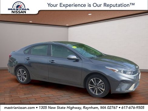 Certified 2024 Kia Forte LXS w/ LXS Technology Package FWD image 1