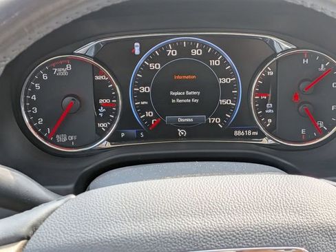 Used 2020 GMC Acadia Denali w/ LPO, Floor Liner Package image 17