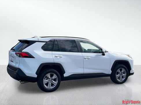 Certified 2025 Toyota RAV4 XLE FWD image 7