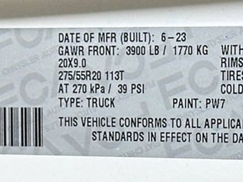 Used 2023 RAM 1500 Laramie AWD/4WD image 58