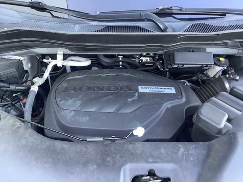 Certified 2019 Honda Pilot Elite image 8