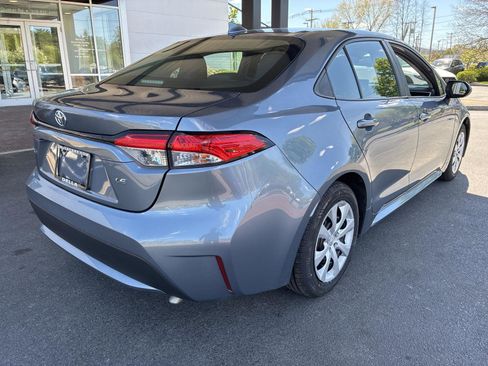 Used 2022 Toyota Corolla LE FWD image 7