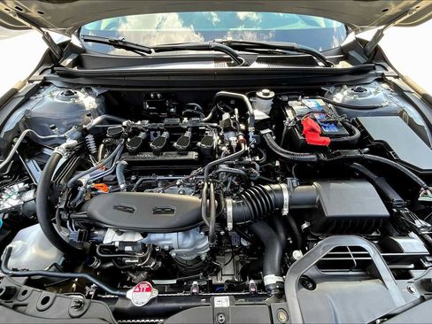 New 2025 Honda Accord SE image 16