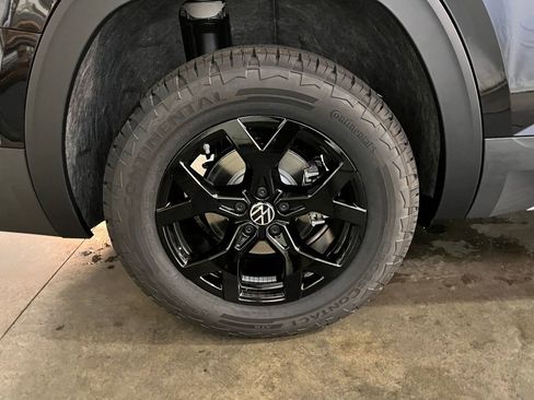 New 2026 Volkswagen Atlas Peak Edition AWD/4WD image 30