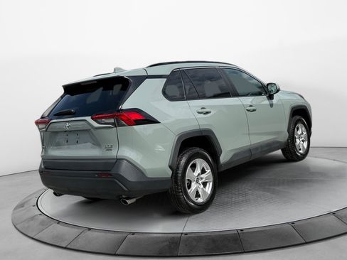 Used 2021 Toyota RAV4 XLE w/ Convenience Package AWD/4WD image 7