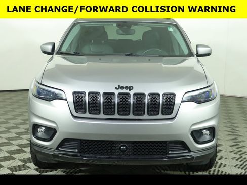 Used 2021 Jeep Cherokee Latitude Plus image 11