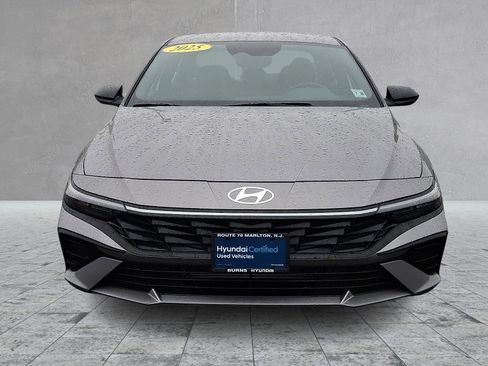 Certified 2025 Hyundai Elantra Sport w/ Cargo Package FWD image 4