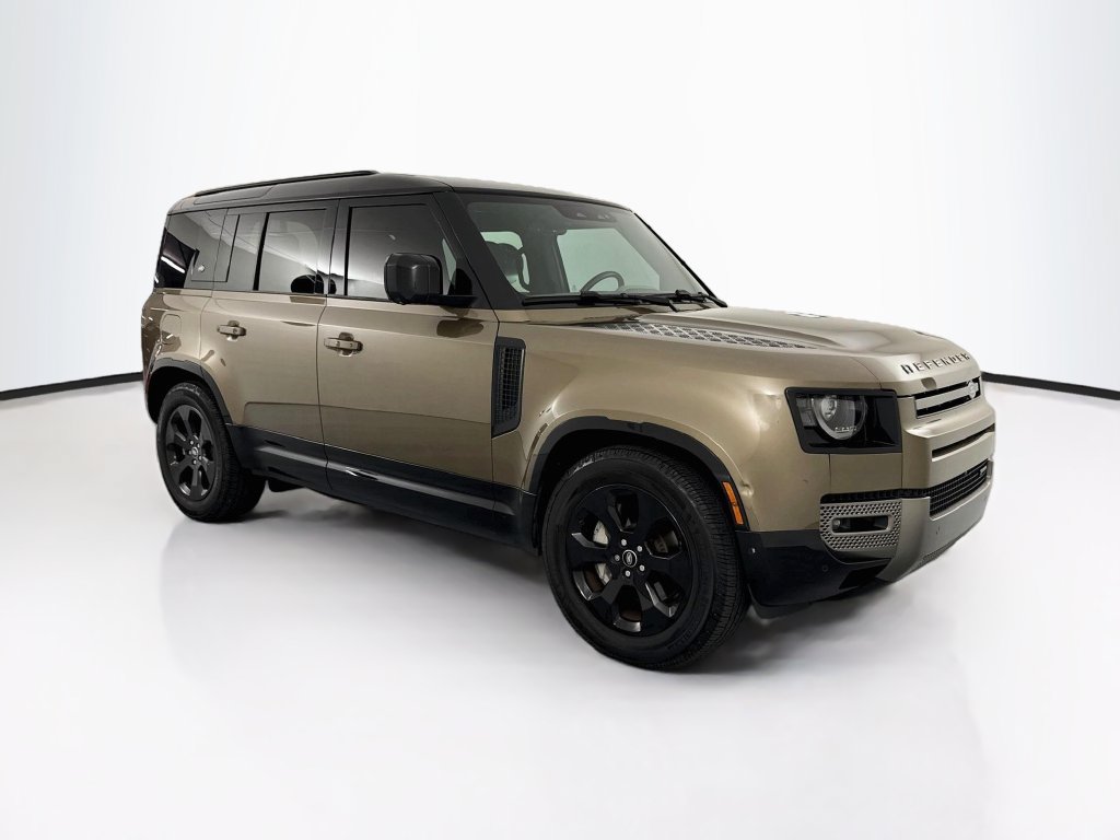 Certified 2022 Land Rover Defender 110 X-Dynamic HSE AWD/4WD image 3