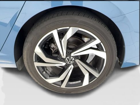 Used 2025 Volkswagen Jetta SEL FWD image 11