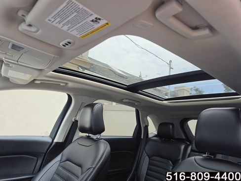 Used 2022 Ford Edge SEL w/ Convenience Package AWD/4WD image 11