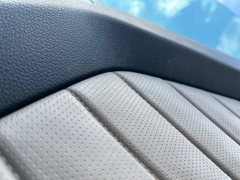 Used 2012 Ford Mustang Premium RWD image 13