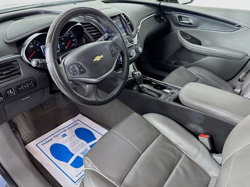 Used 2014 Chevrolet Impala LTZ FWD image 11