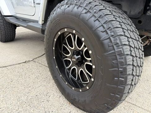 Used 2008 Jeep Wrangler Sahara AWD/4WD image 33