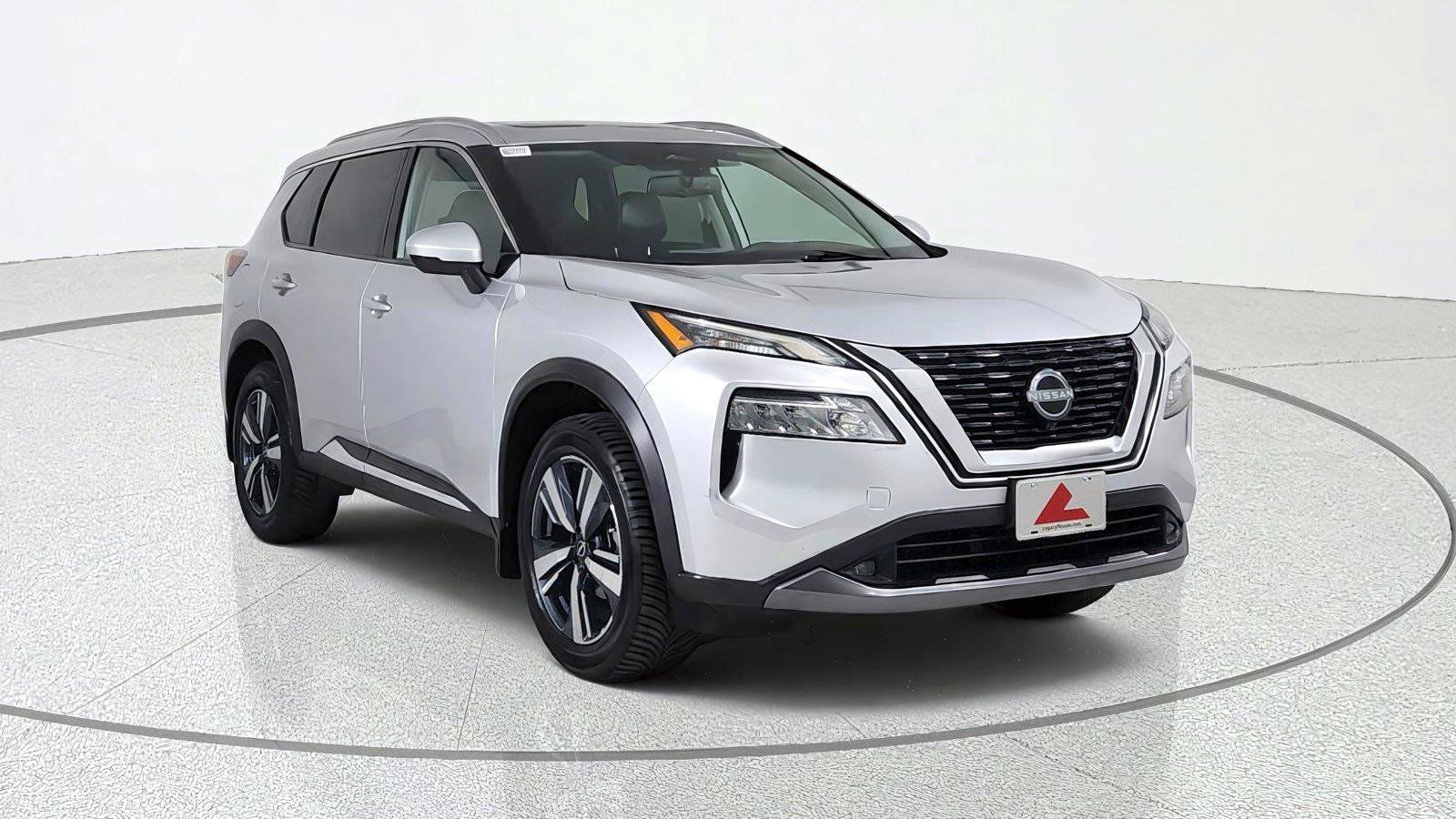 Used 2022 Nissan Rogue SL AWD/4WD image 1