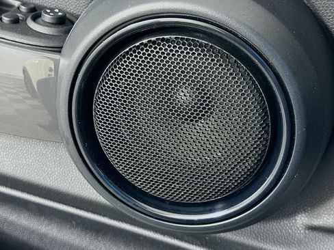 Used 2015 MINI Cooper 2-Door Hardtop FWD image 18