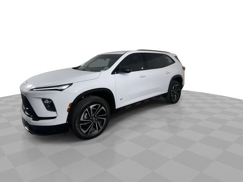 Used 2025 Buick Enclave Sport Touring image 4