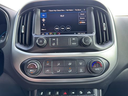 Used 2021 Chevrolet Colorado ZR2 w/ Colorado ZR2 Bison Edition AWD/4WD image 15