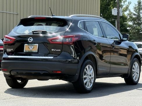 Used 2021 Nissan Rogue Sport SV image 5