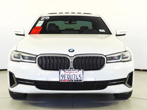 Used 2023 BMW 530i w/ Convenience Package RWD image 3