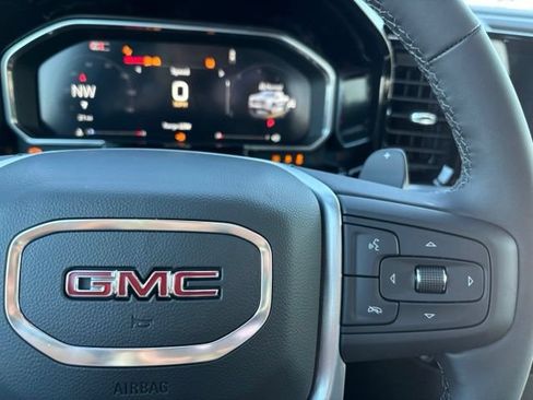 New 2026 GMC Sierra 1500 SLT AWD/4WD image 28