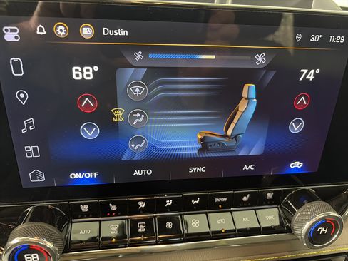 Certified 2025 Chevrolet Colorado ZR2 w/ Midnight Edition image 22