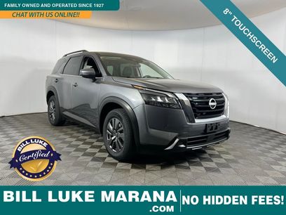 Used 2024 Nissan Pathfinder SV