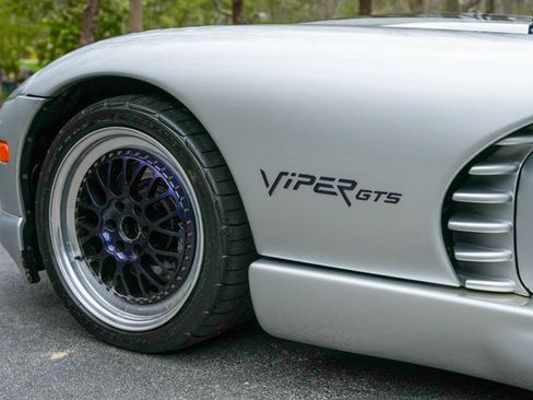Used 1998 Dodge Viper GTS RWD image 47