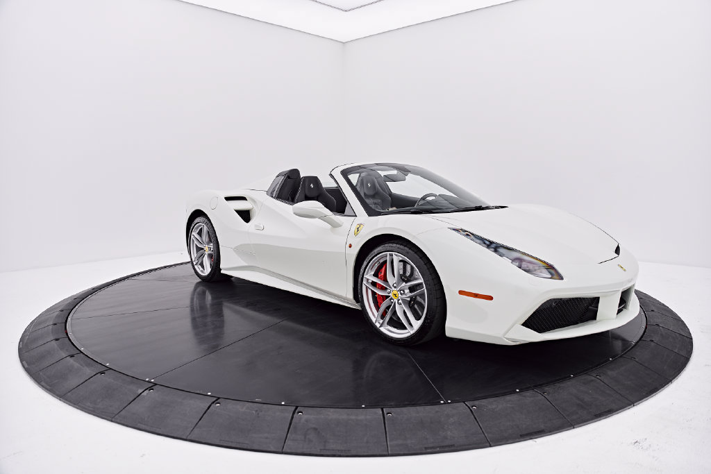 Used 2018 Ferrari 488 Spider RWD image 22
