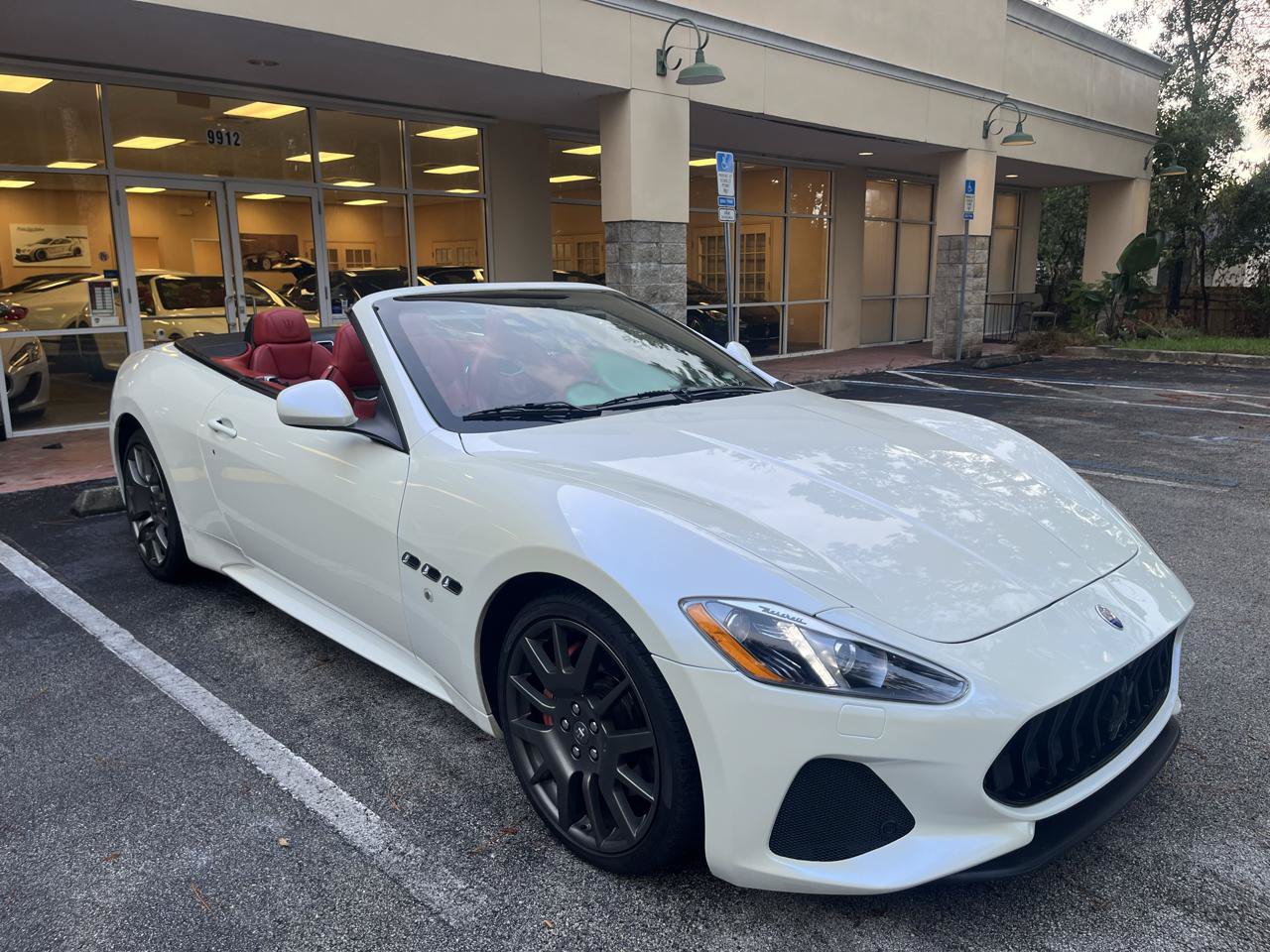 Used 2019 Maserati GranTurismo Sport RWD image 1