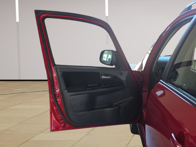 Used 2012 Suzuki SX4 AWD Hatchback image 10