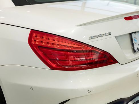 Used 2019 Mercedes-Benz SL 63 AMG image 3